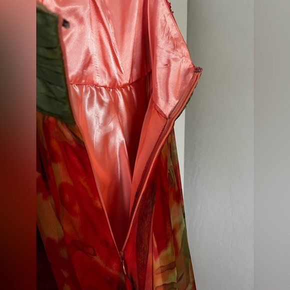 Dave & Johnny Dress - Picture 7 of 10